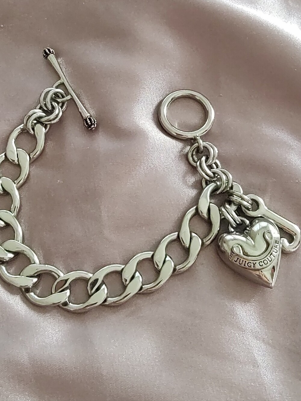 Vintage Juicy Couture Heart Toggle Bracelet